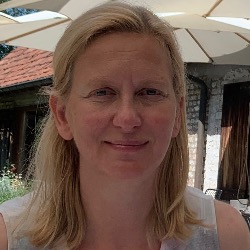 Dr. Sandra Sermeus Dr. Sandra Sermeus